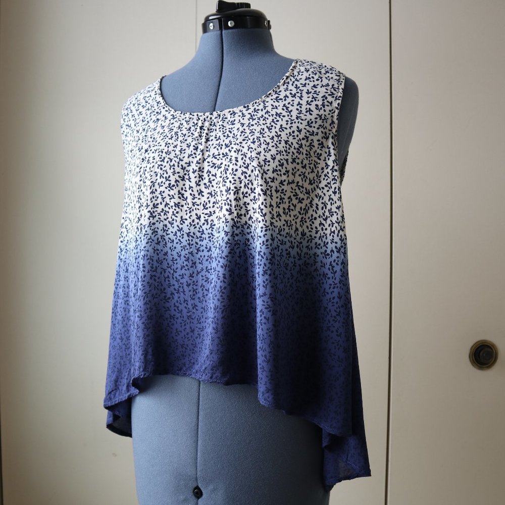 Blu-Pepper Vintage Sleeveless Top